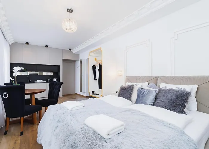 Modern Studio Wegierska Cracow By Noclegi Renters