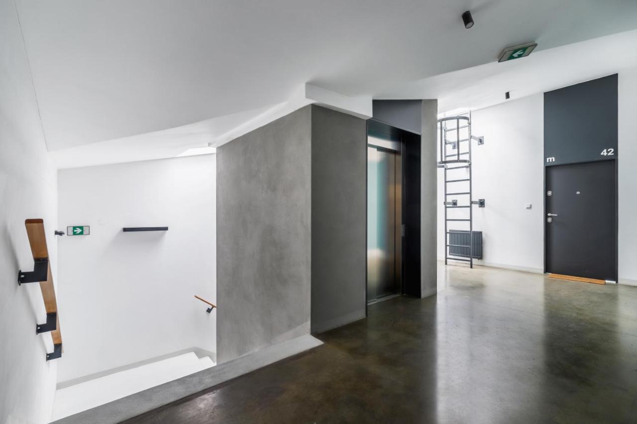 Apartment Modern Wegierska Cracow By Renters *